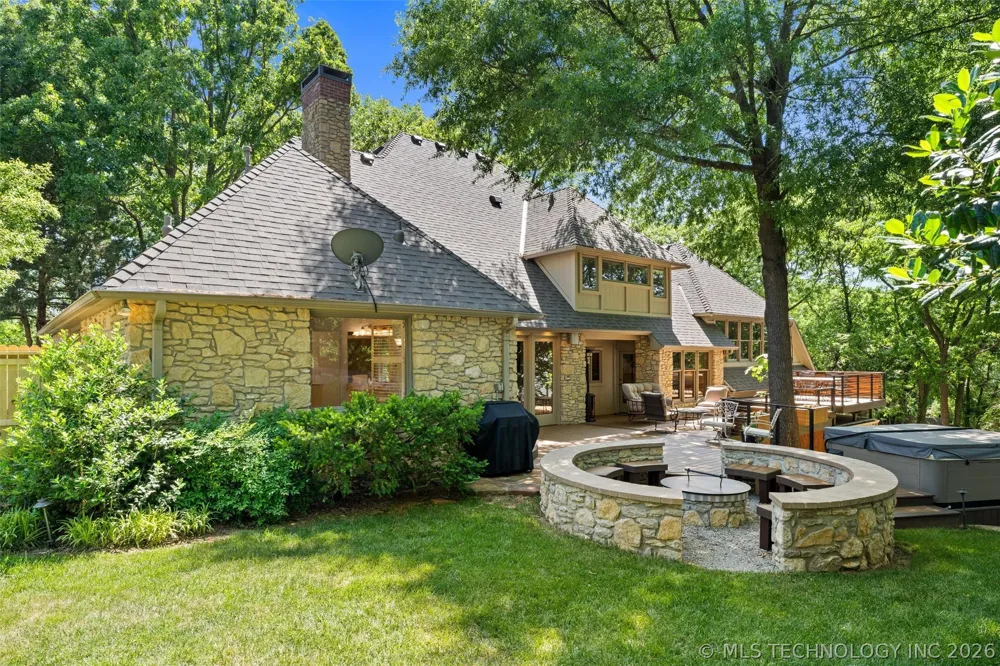 2224 Stonewall Drive Bartlesville, OK 74006