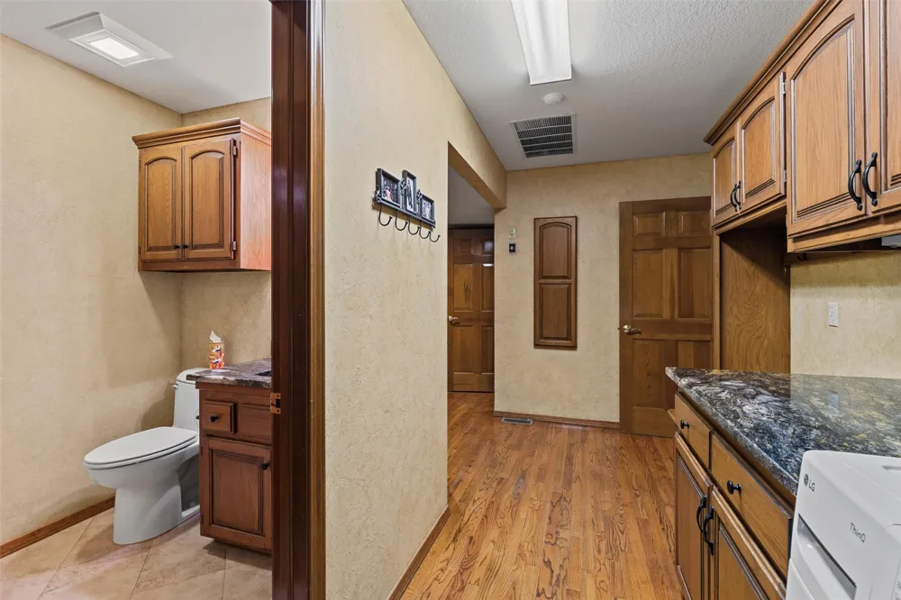 2224 Stonewall Drive Bartlesville, OK 74006
