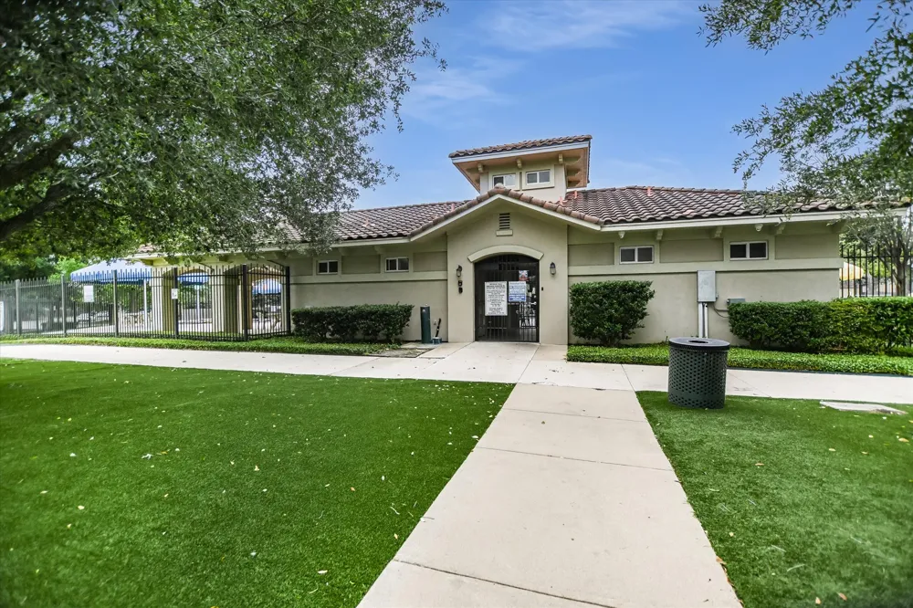 112 Pauline Cove Kyle, TX 78640