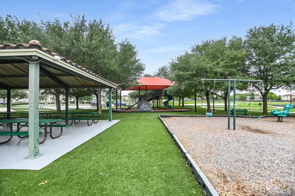 112 Pauline Cove Kyle, TX 78640