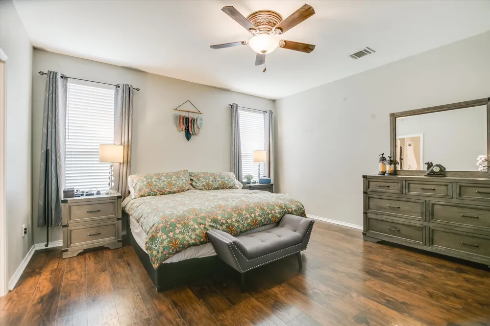 112 Pauline Cove Kyle, TX 78640