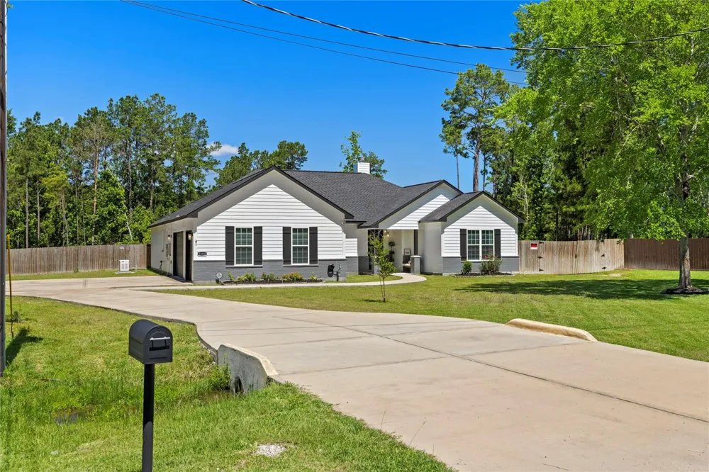 23148 Madeira Court Porter, TX 77365