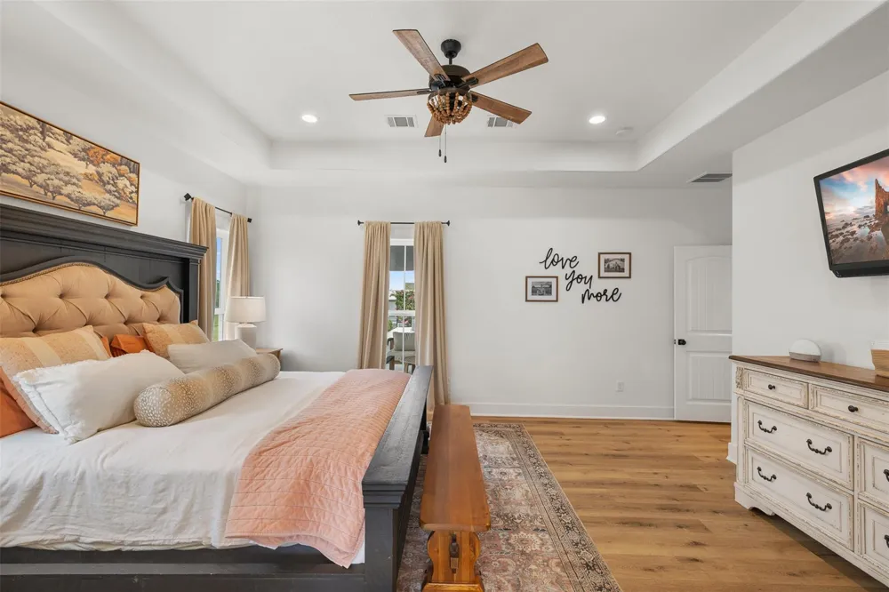 9075 Loop Road Bellville, TX 77418