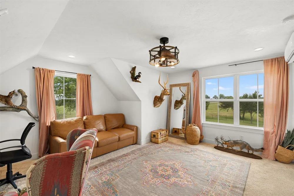 9075 Loop Road Bellville, TX 77418