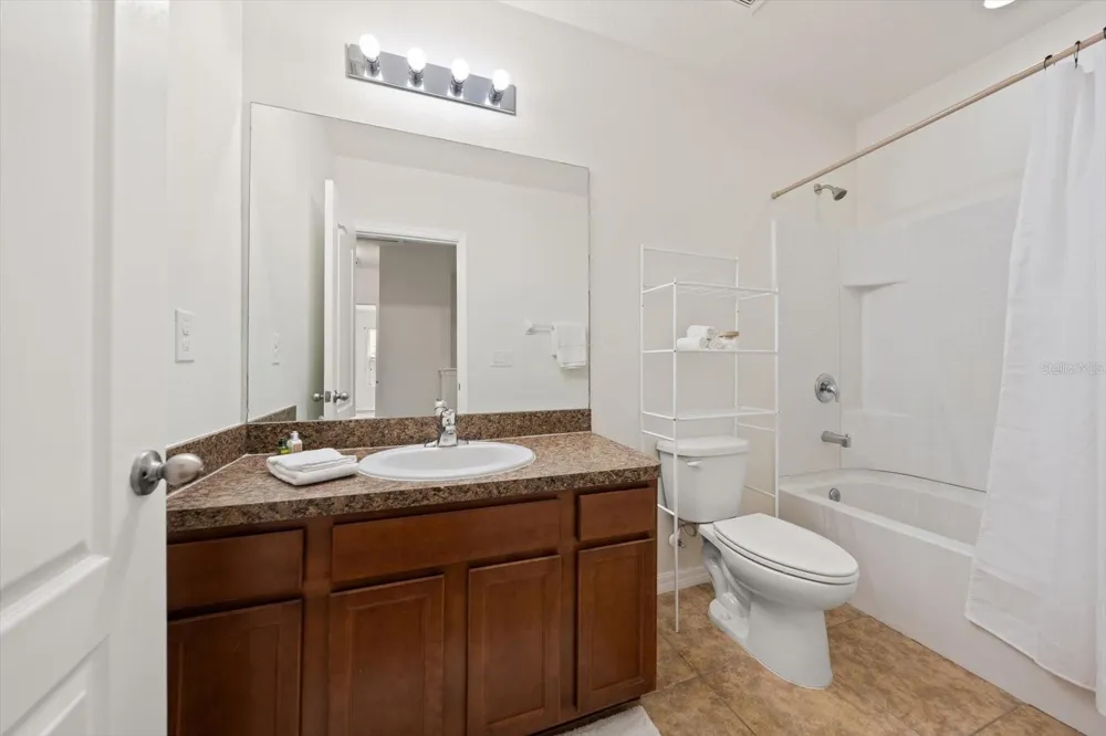 774 ASHENTREE DRIVE Plant City, FL 33563