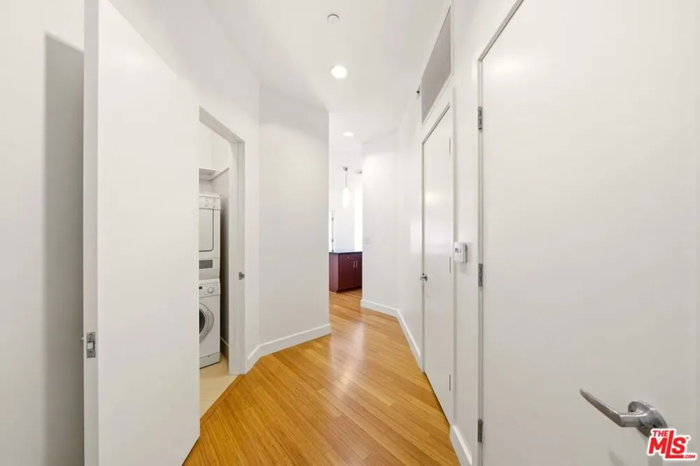 3810 Wilshire Boulevard #605 Los Angeles, CA 90010