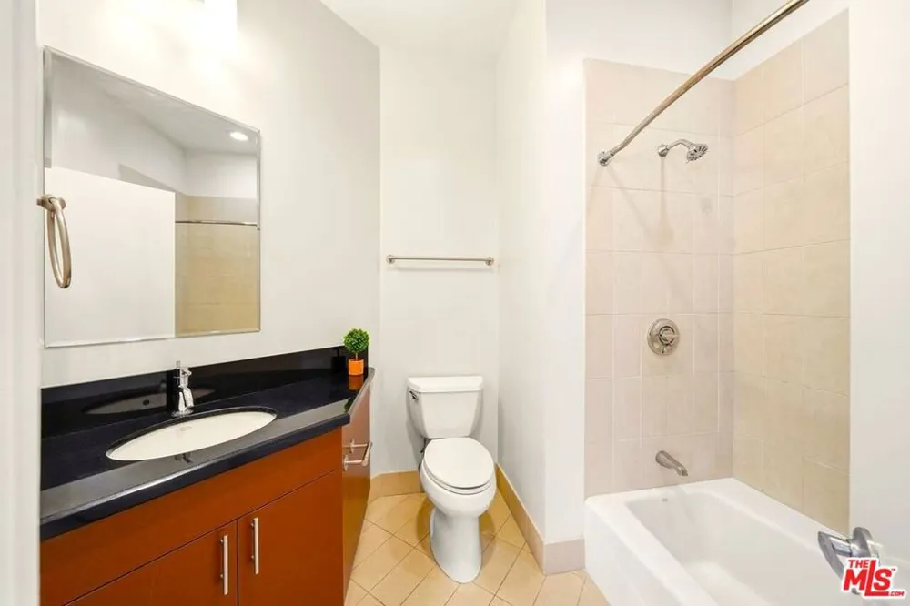 3810 Wilshire Boulevard #605 Los Angeles, CA 90010