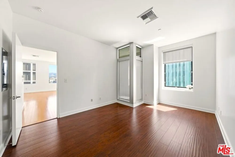 3810 Wilshire Boulevard #605 Los Angeles, CA 90010