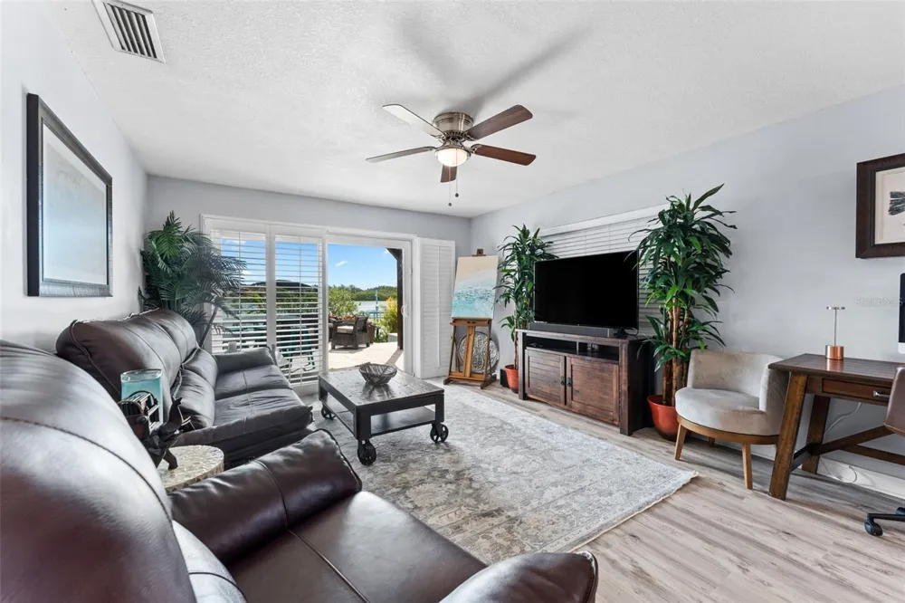 29 PELICAN LANE Edgewater, FL 32141