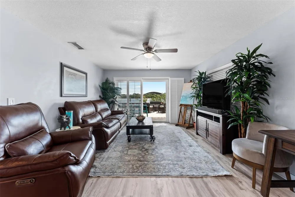 29 PELICAN LANE Edgewater, FL 32141