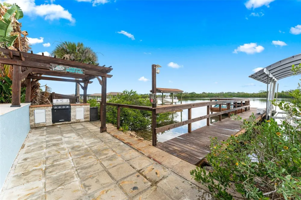 29 PELICAN LANE Edgewater, FL 32141