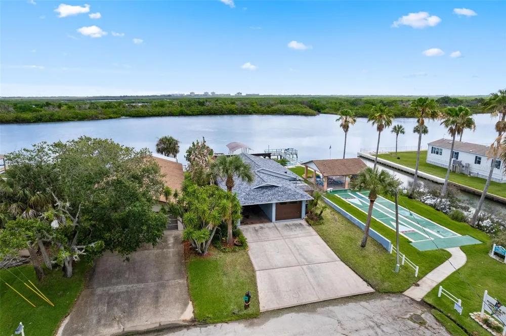 29 PELICAN LANE Edgewater, FL 32141