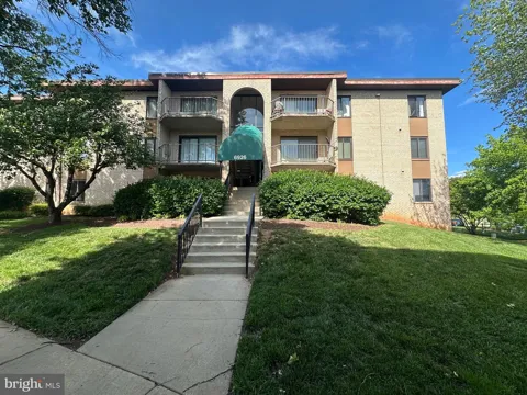 6926 HANOVER PARKWAY #303
