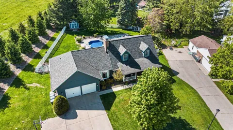 3140 Bluffwood Place