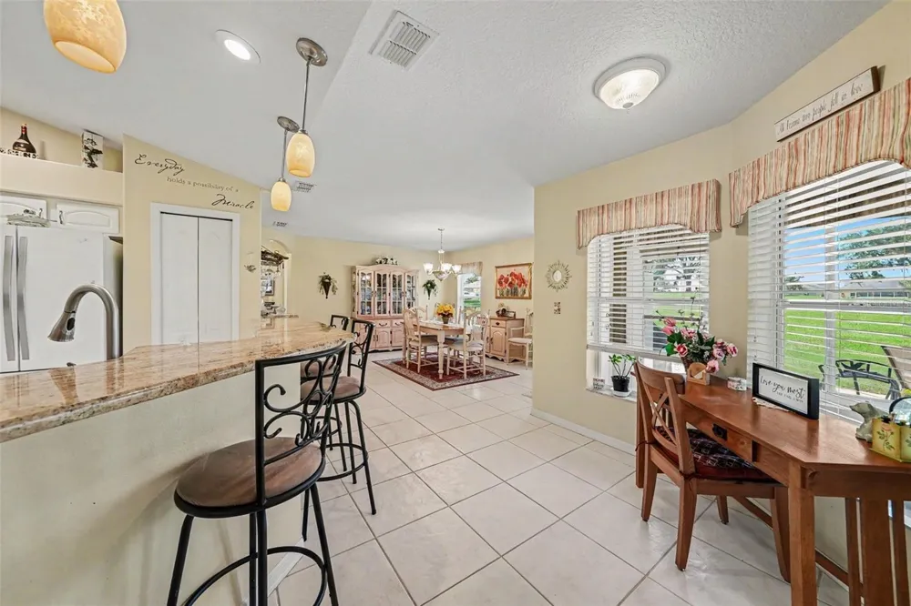 11132 MOSHIE LANE San Antonio, FL 33576