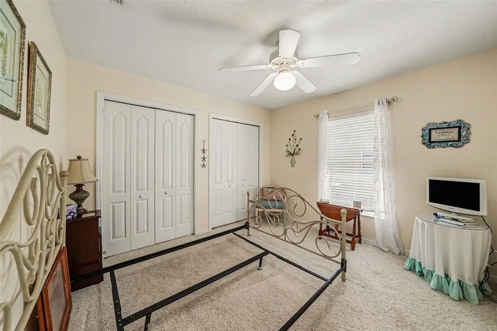11132 MOSHIE LANE San Antonio, FL 33576