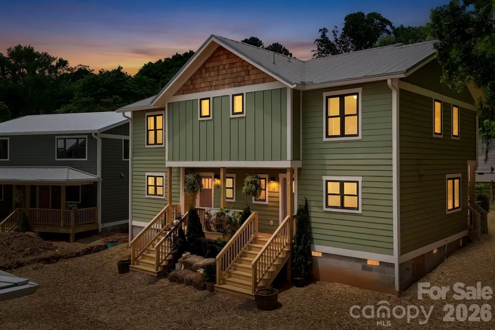 11 Fireside Drive Asheville, NC 28806