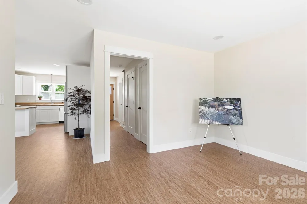 11 Fireside Drive Asheville, NC 28806