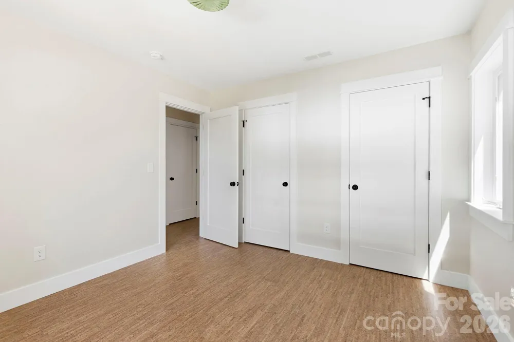 11 Fireside Drive Asheville, NC 28806
