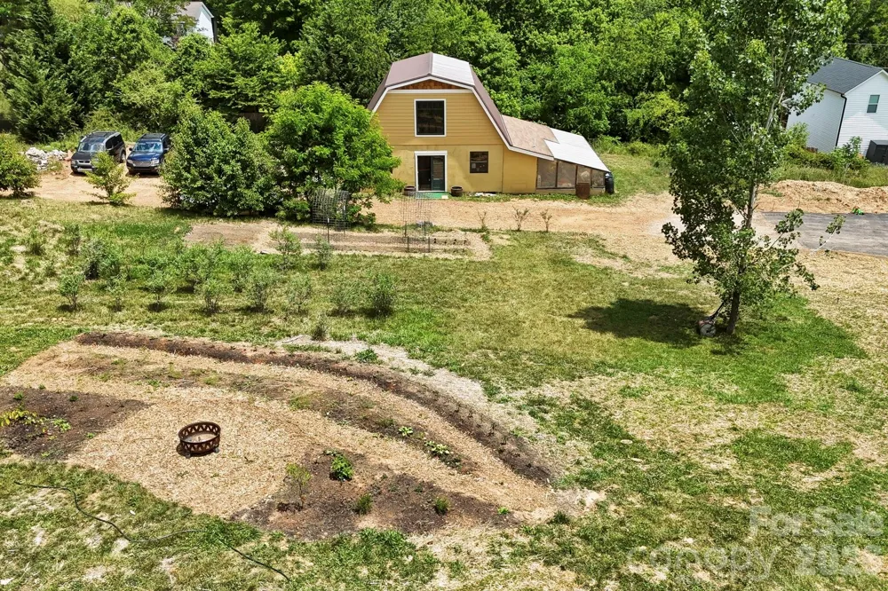 11 Fireside Drive Asheville, NC 28806