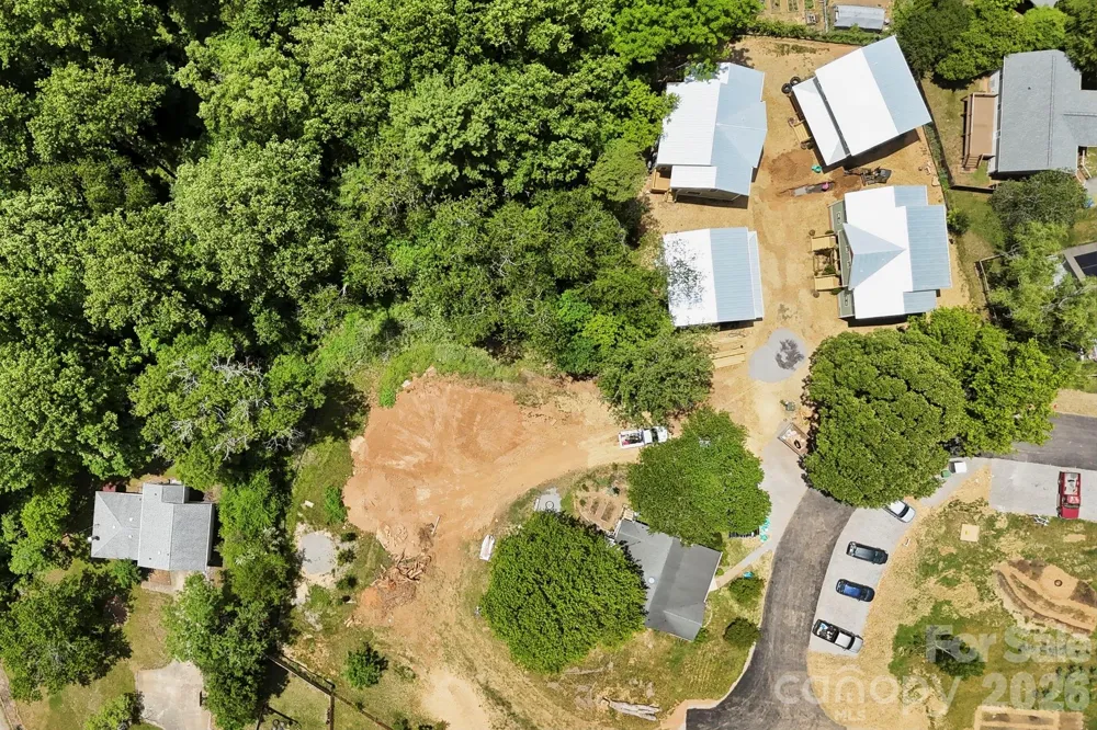 11 Fireside Drive Asheville, NC 28806