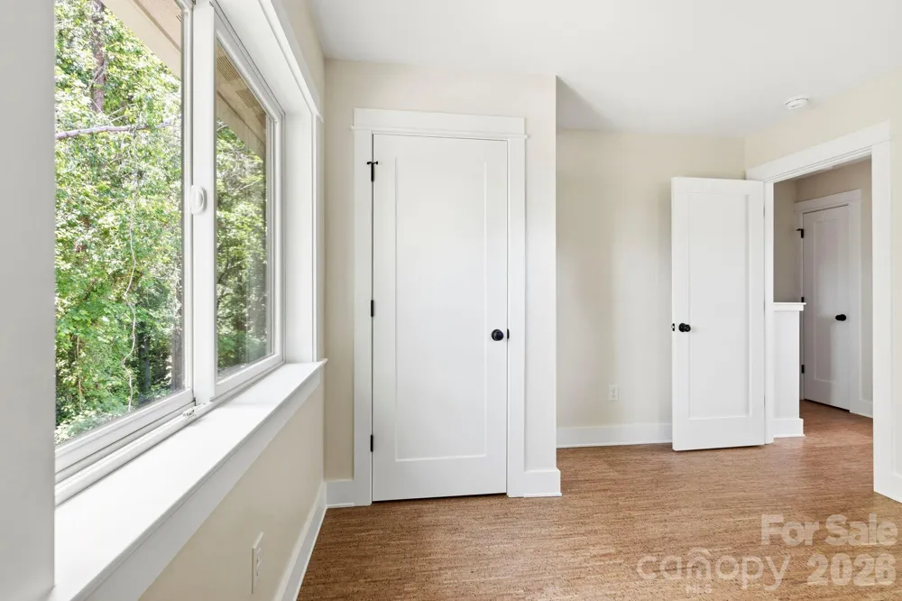 21 Fireside Drive Asheville, NC 28806