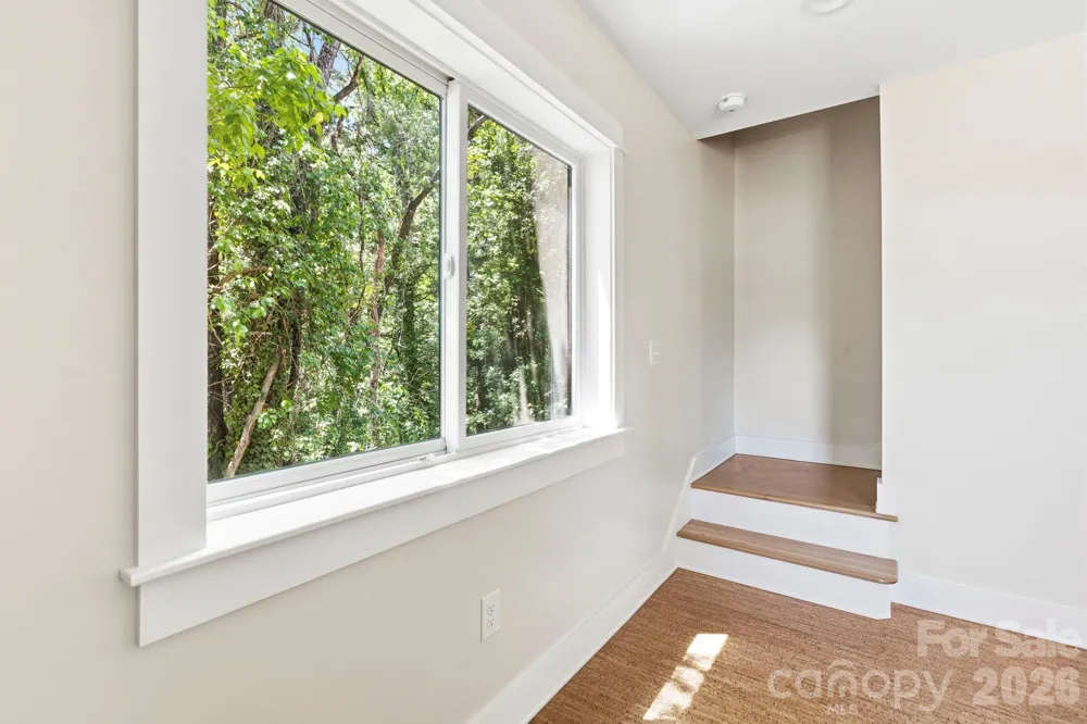 21 Fireside Drive Asheville, NC 28806
