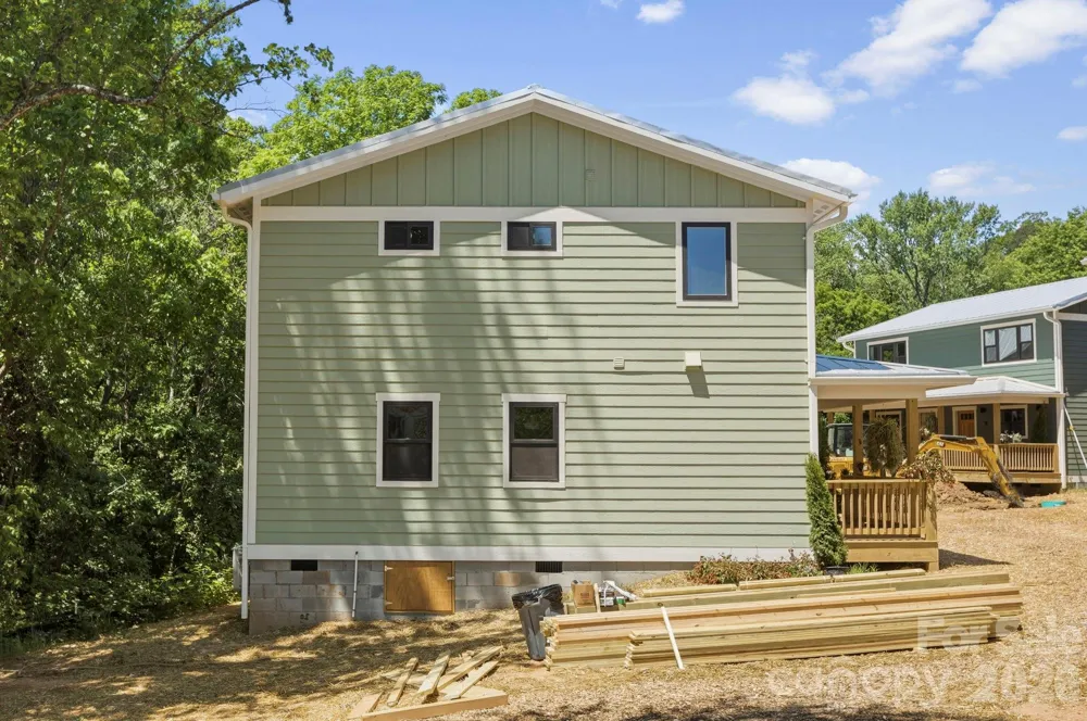 21 Fireside Drive Asheville, NC 28806