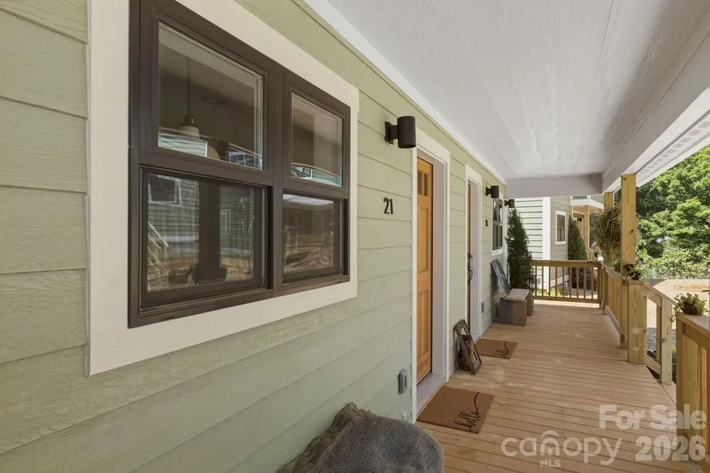 21 Fireside Drive Asheville, NC 28806