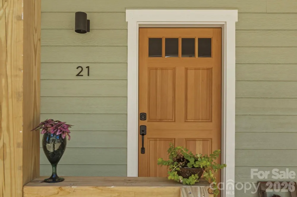 21 Fireside Drive Asheville, NC 28806