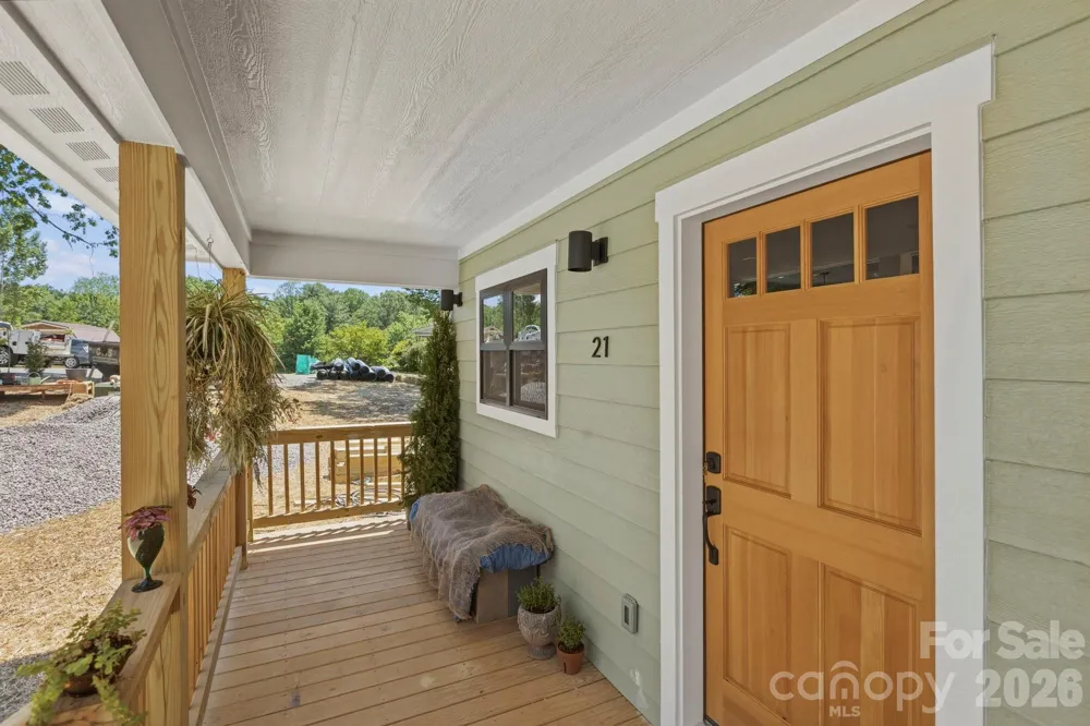 21 Fireside Drive Asheville, NC 28806