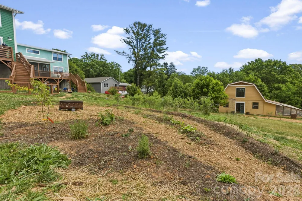 21 Fireside Drive Asheville, NC 28806