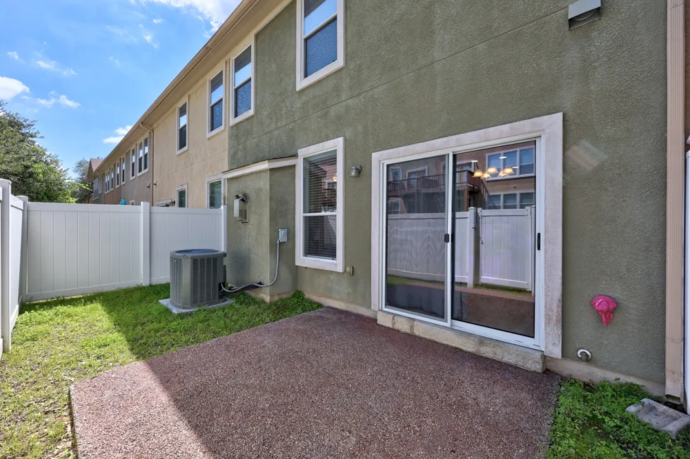 700 Mandarin Flyway #2002 Cedar Park, TX 78613