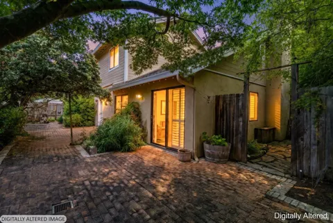 528 Laurel Court