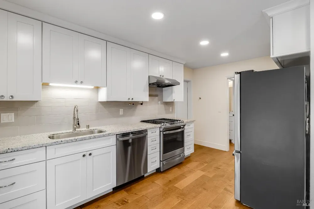 528 Laurel Court Benicia, CA 94510