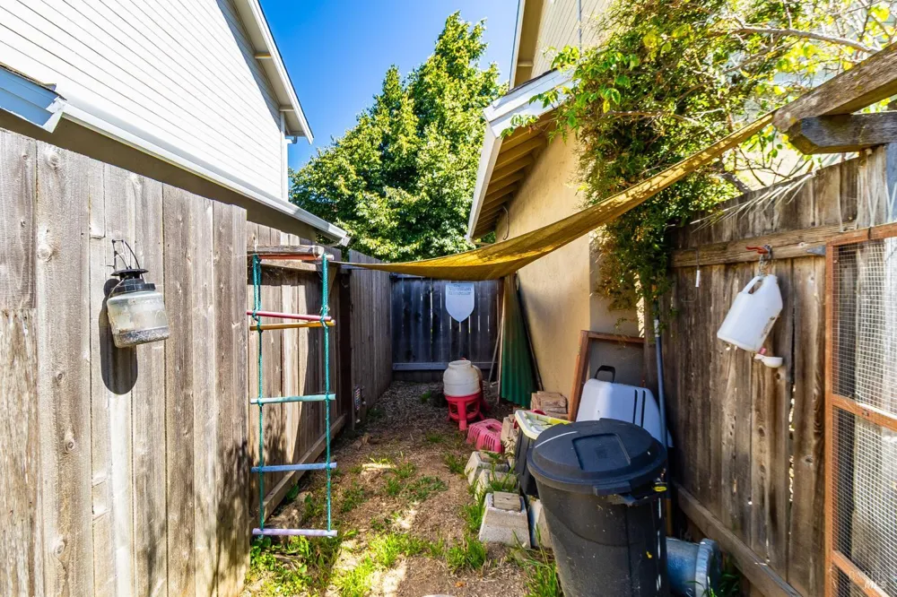 528 Laurel Court Benicia, CA 94510