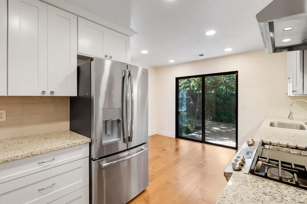 528 Laurel Court Benicia, CA 94510