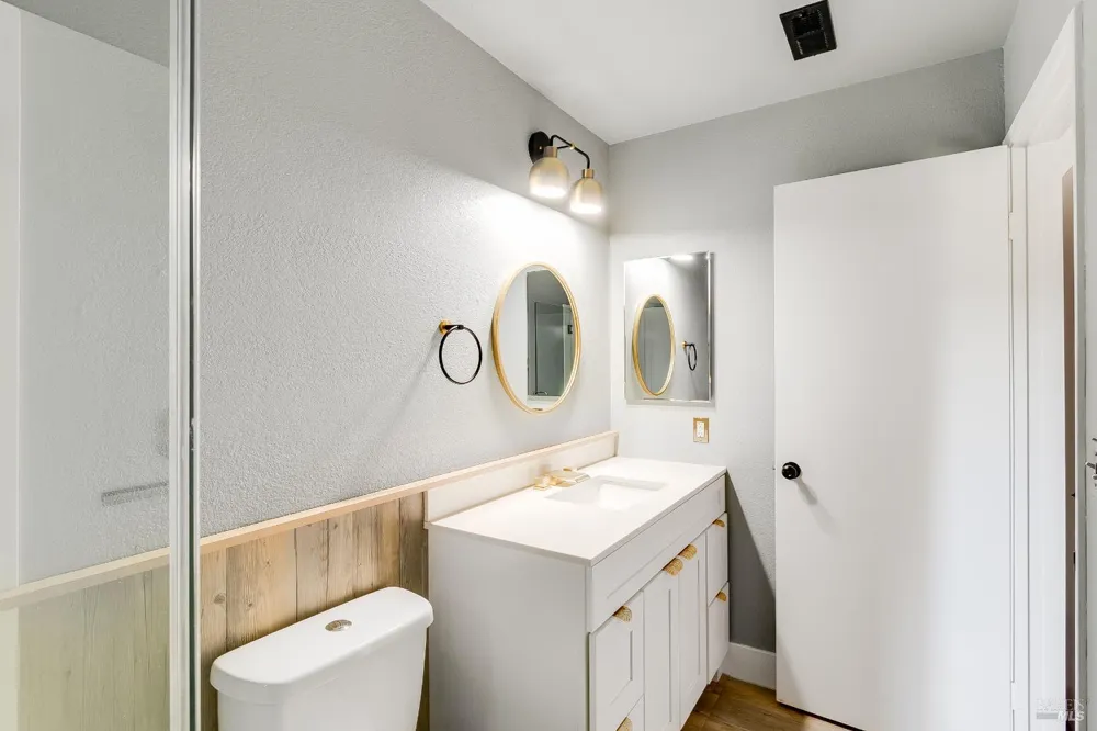 528 Laurel Court Benicia, CA 94510