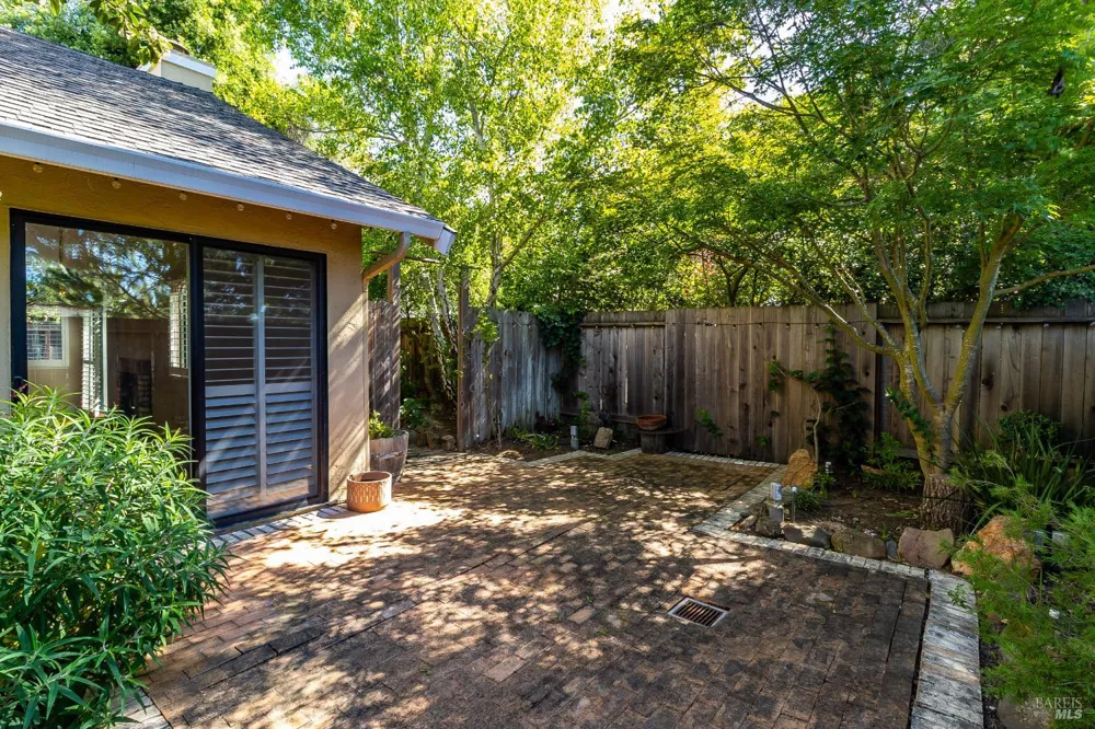 528 Laurel Court Benicia, CA 94510