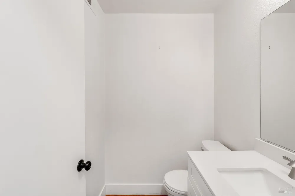 528 Laurel Court Benicia, CA 94510