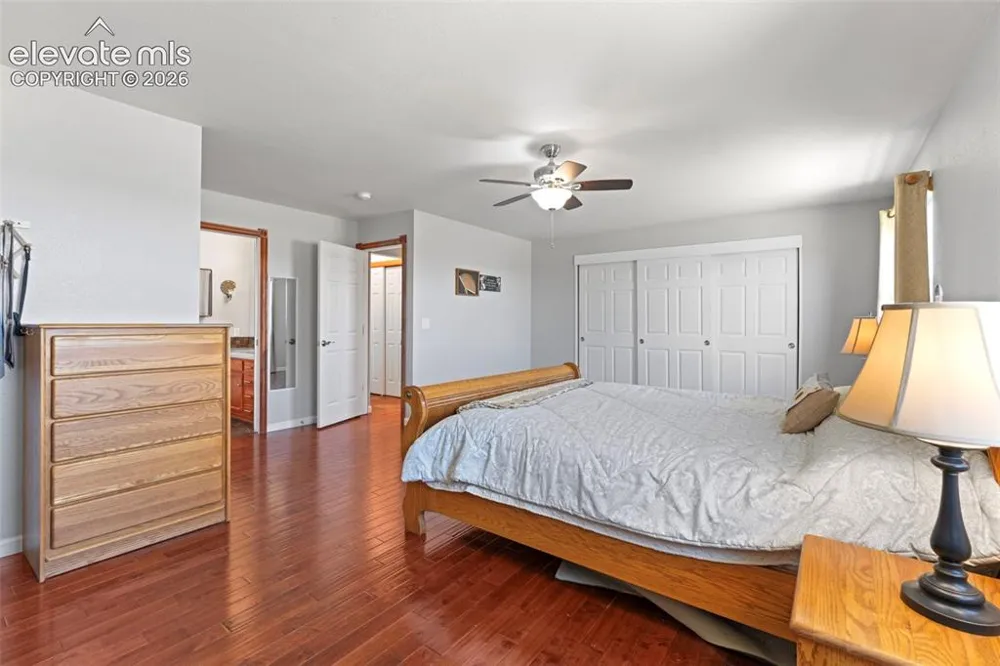 8191 Sun Country Drive Elizabeth, CO 80107