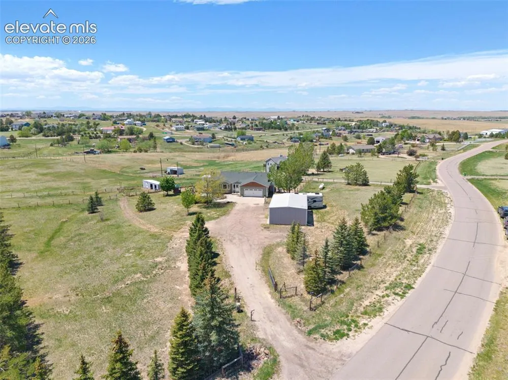 8191 Sun Country Drive Elizabeth, CO 80107