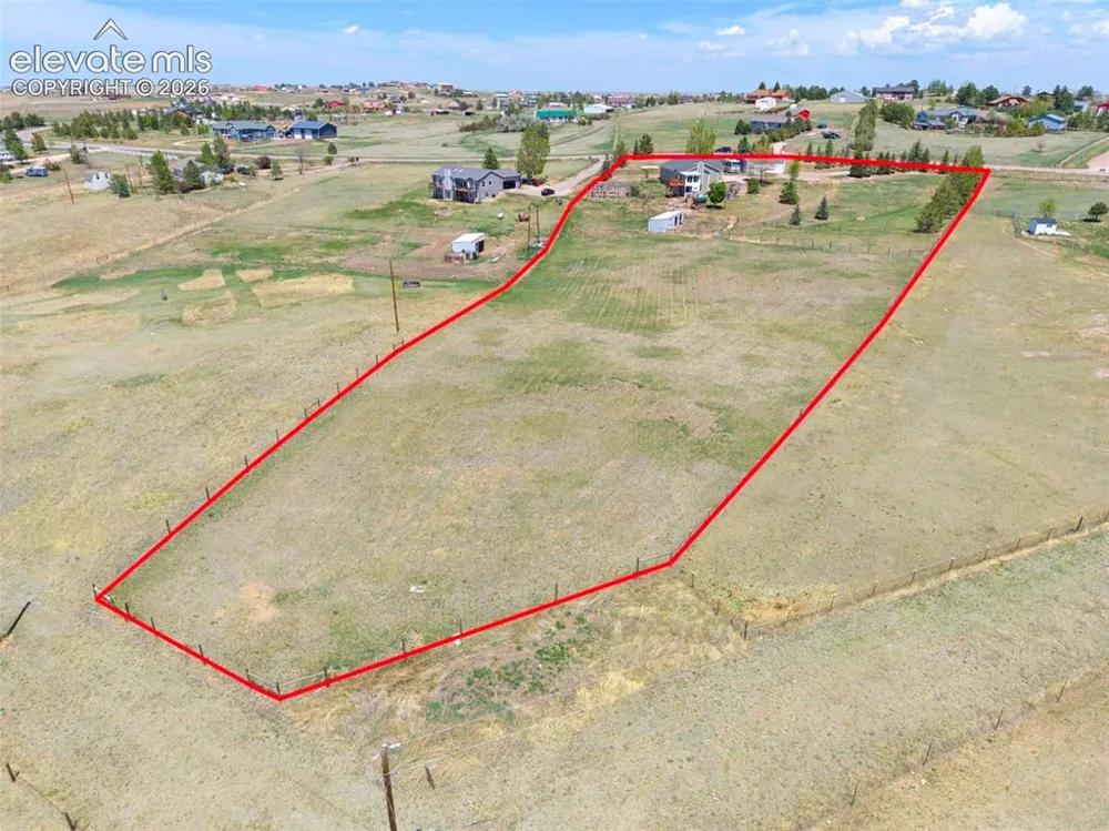 8191 Sun Country Drive Elizabeth, CO 80107