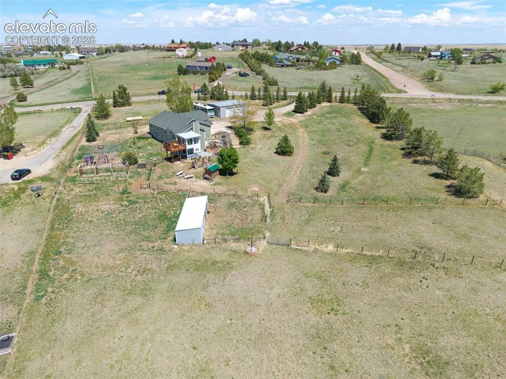 8191 Sun Country Drive Elizabeth, CO 80107