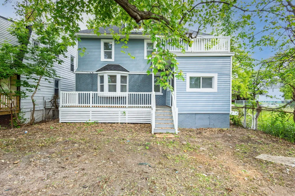 120 Woodland Street Detroit, MI 48202