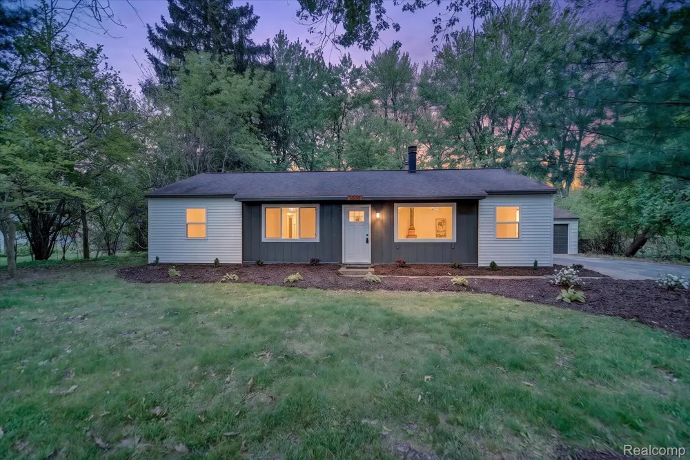 1609 Gilcrest Avenue East Lansing City, MI 48823