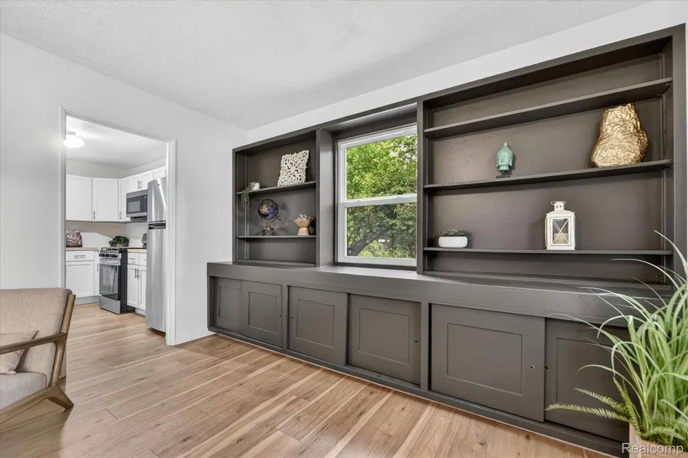 1609 Gilcrest Avenue East Lansing City, MI 48823