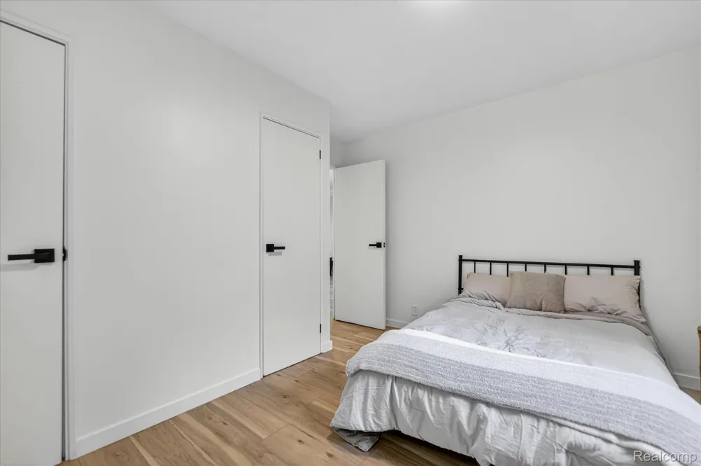 1609 Gilcrest Avenue East Lansing City, MI 48823