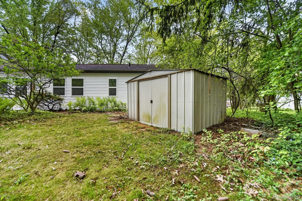 1609 Gilcrest Avenue East Lansing City, MI 48823