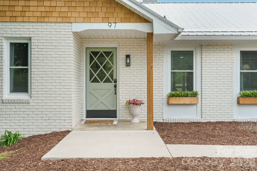 97 Paul Holland Road Canton, NC 28716